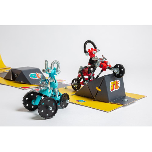 The OffBits stavebnice RaceBit