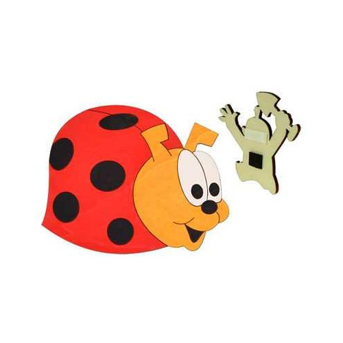 DoDo Dřevěná magnetka beruška