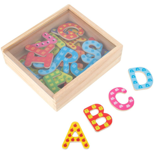 Small Foot Dřevěné barevné magnetické písmenka 37 ks