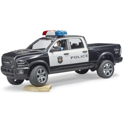 Bruder Policejní auto RAM s policistou