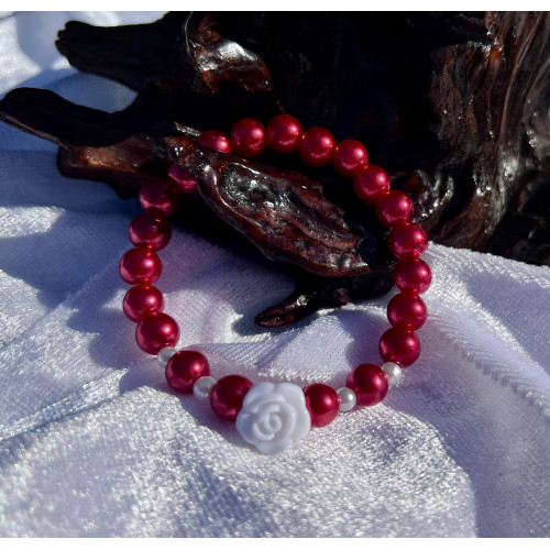 Alada beauty Perličkový náramek červený s bílou růžičkou