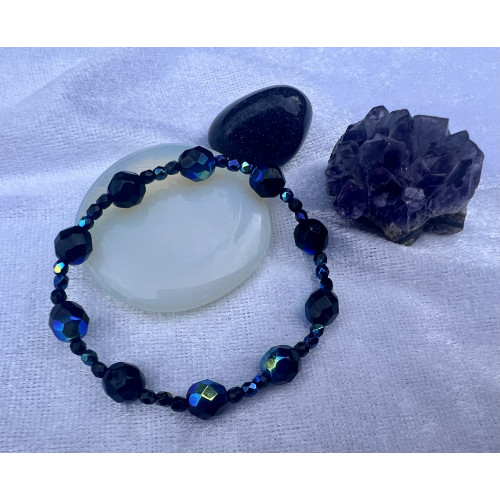 Alada beauty Náramek Celestial černý s modrými odlesky