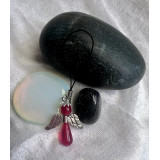 Alada beauty Přívěsek andílek červená kapka