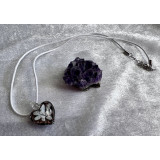 Alada beauty Náhrdelník skleněné srdce s bílým květem