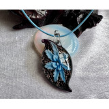 Alada beauty Náhrdelník skleněný květ světle modrý