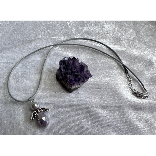 Alada beauty Náhrdelník fialový andílek