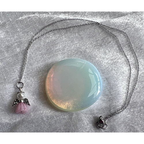 Alada beauty Náhrdelník / řetízek z nerezové oceli s andílkem růžová sukýnka