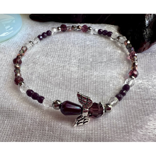 Alada beauty Náramek Exclusive s andílkem hnědofialový, andílek III.