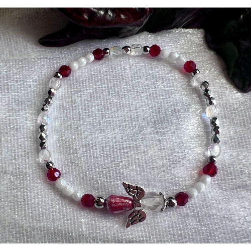 Alada beauty Náramek Exclusive s andílkem bílo-červený, andílek VIII.
